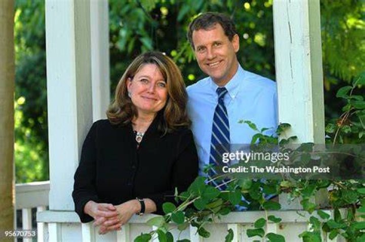 Sherrod Brown personal life Sherrod Brown personal life