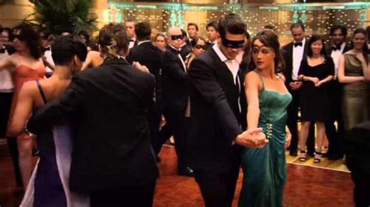 Step Up 3D | Broken Tango | Jazmine Sullivan - Bust Your Windows - sway tango music
