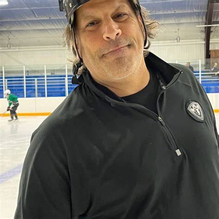 Steve Chelios