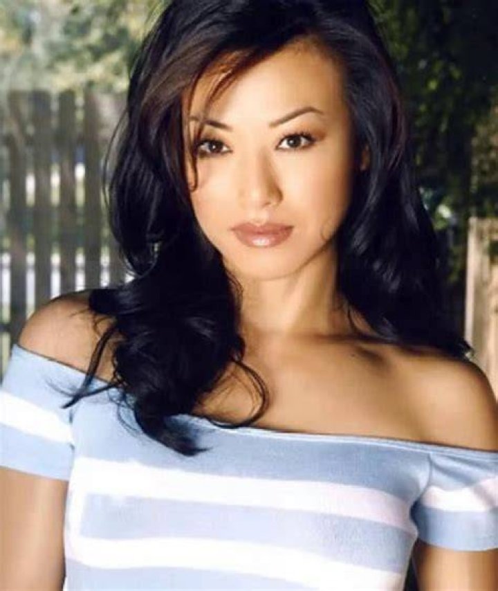 Sung Hi Lee Net Worth