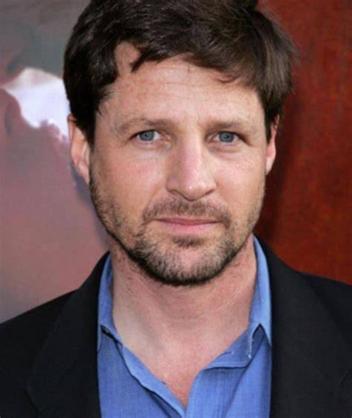Tim Guinee Tim Guinee