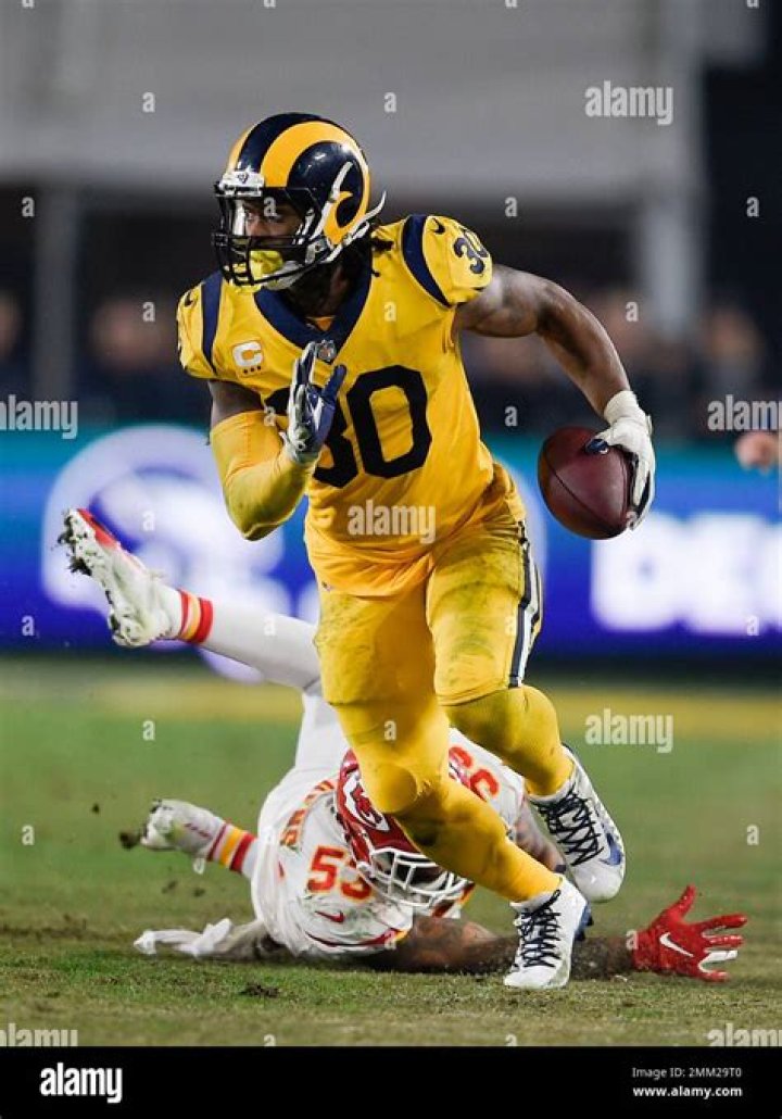 Todd Gurley in action Todd Gurley in action