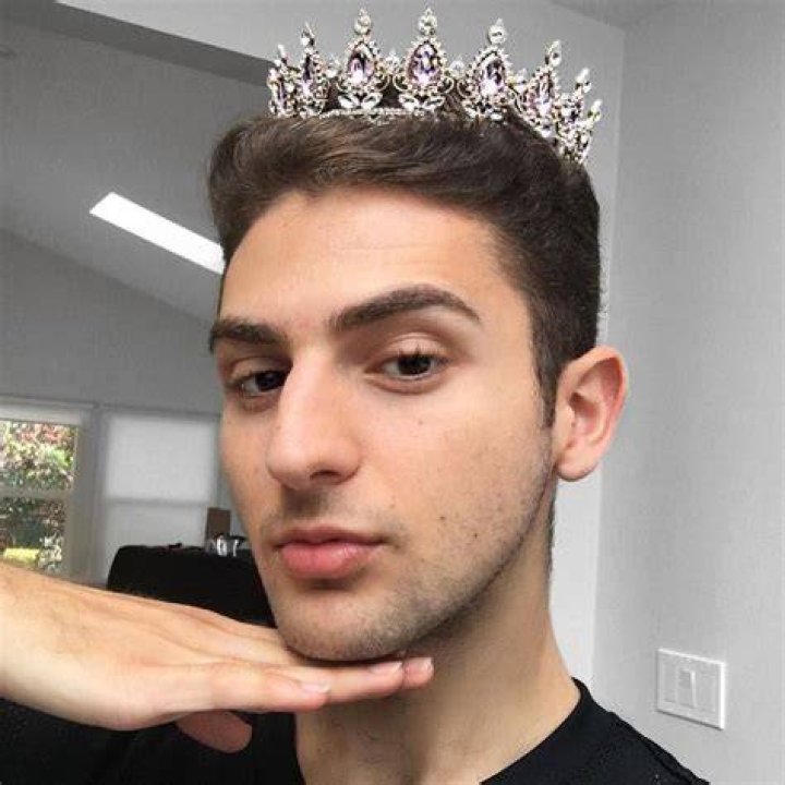 Twaimz Net Worth