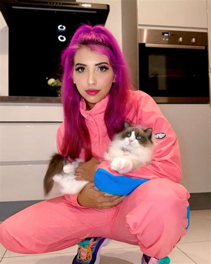 Yammy xox Net Worth
