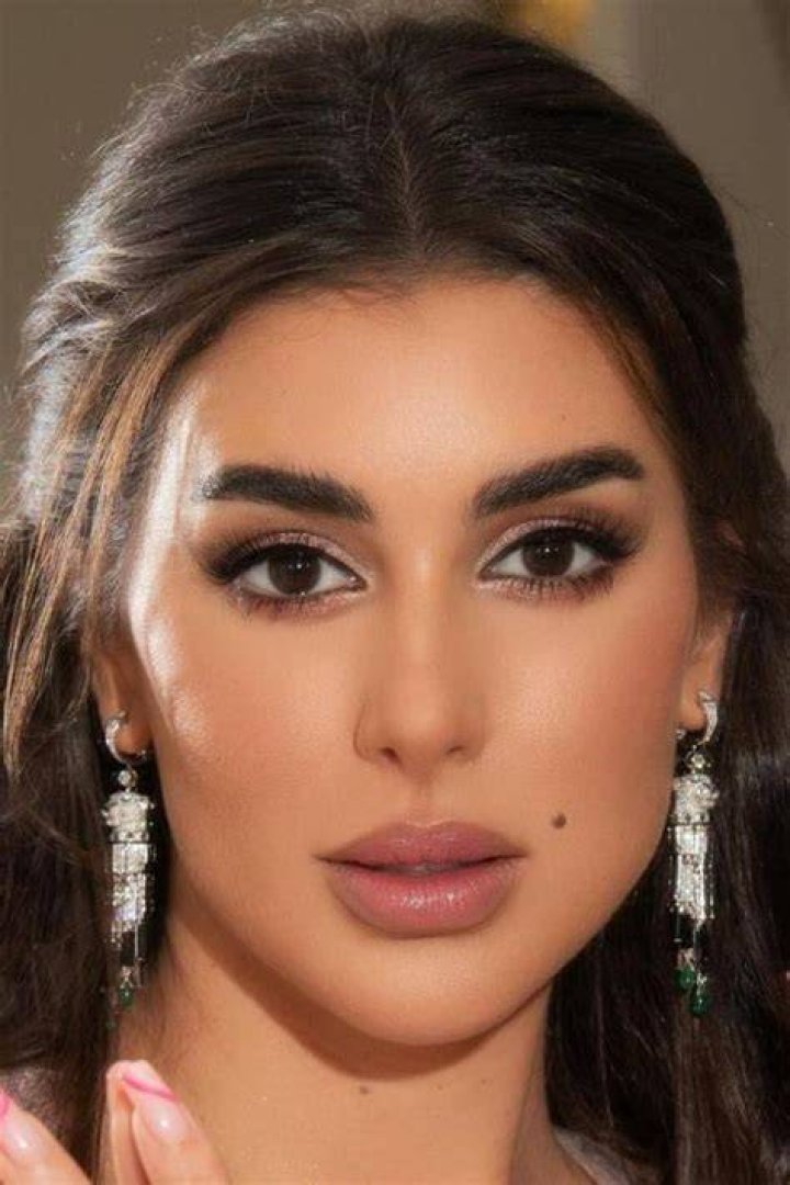 Yasmine Sabri