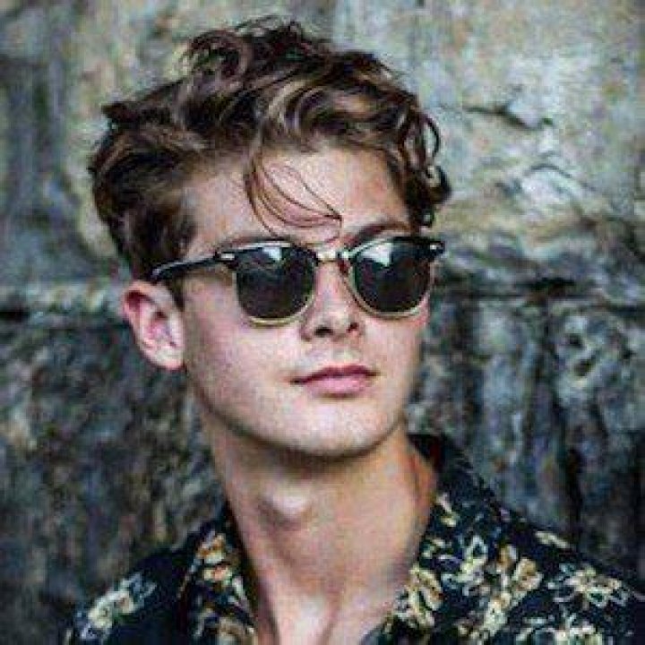Zach Beeken Net Worth