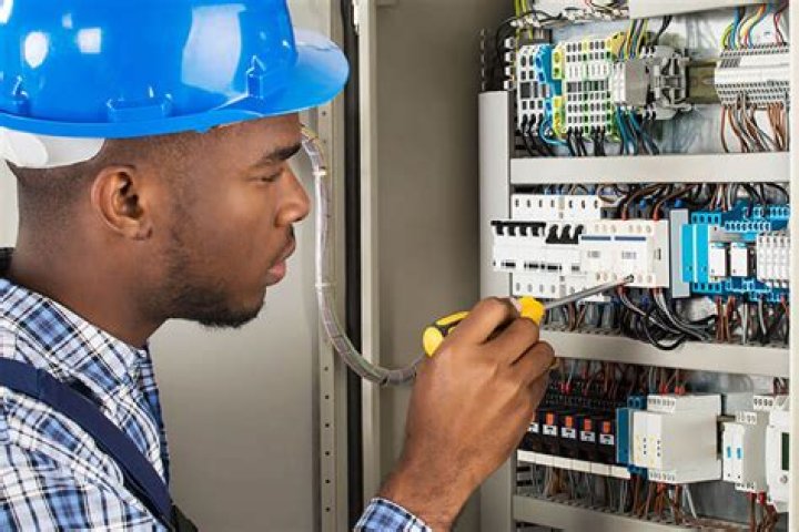 ZackTTG working as an electrical engineer